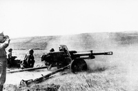 советская зенитная артиллерия второй мировой войны. артиллерия вов 1941-1945 германии. залп катюш 1942. артиллеристы великой отечественной войны 1941-1945. 122-й гвардейский артиллерийский полк.