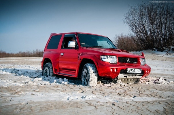 полный привод митсубиси паджеро 2